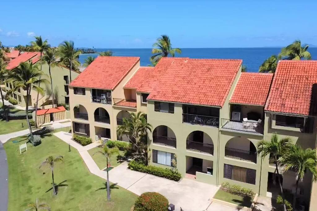 Beachfront Getaway For Two! Умакао Экстерьер фото