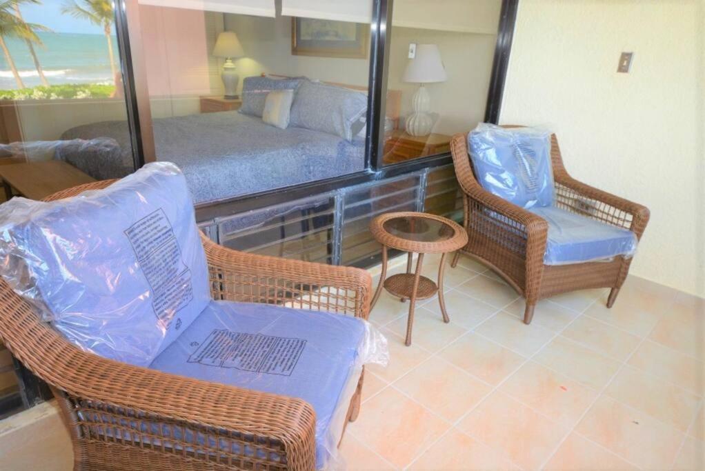 Beachfront Getaway For Two! Умакао Экстерьер фото