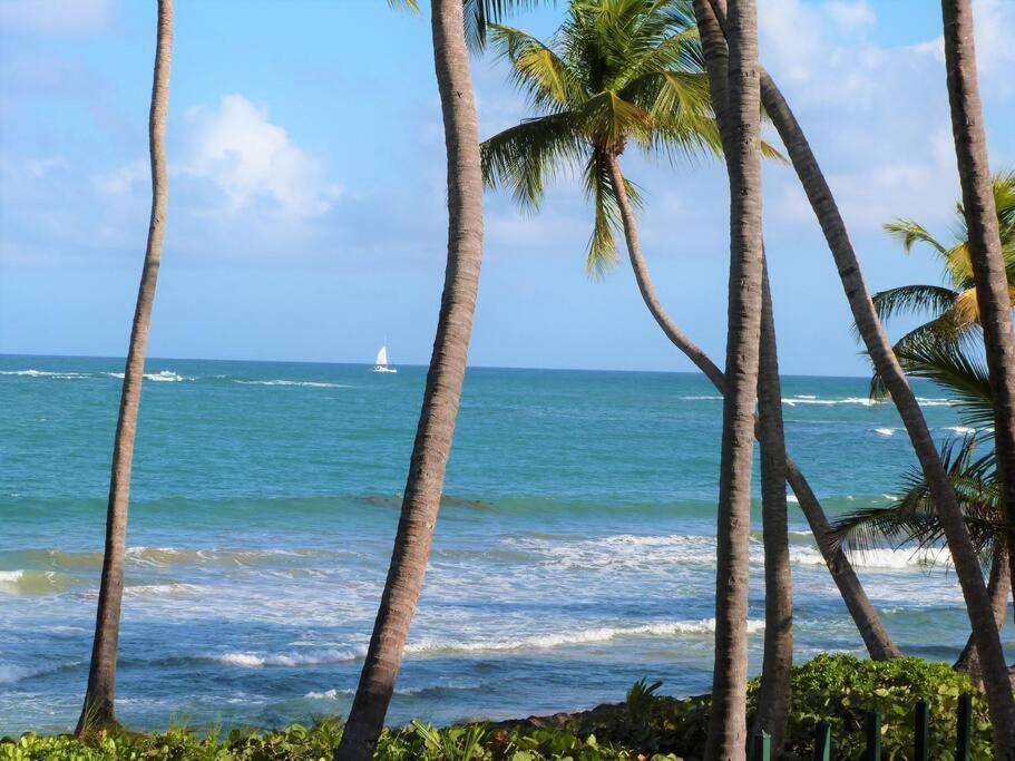 Beachfront Getaway For Two! Умакао Экстерьер фото